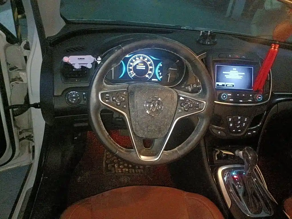Buick Regal — миниатюра 6