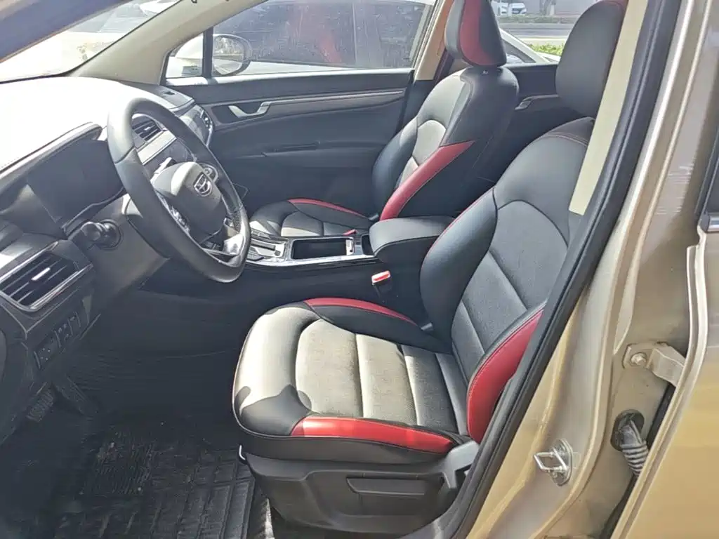Geely Emgrand GS — миниатюра 15