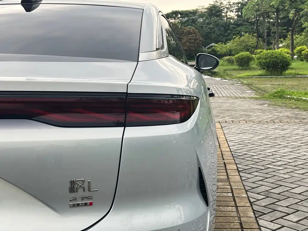 BYD Han L — миниатюра 17
