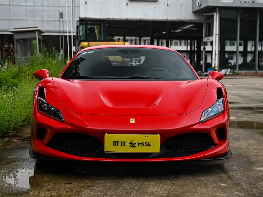 Ferrari F8 — миниатюра 4