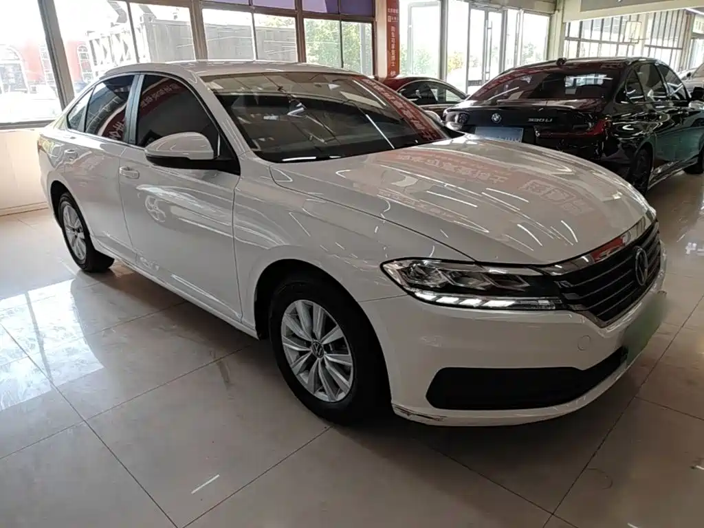 Volkswagen Lavida — миниатюра 4