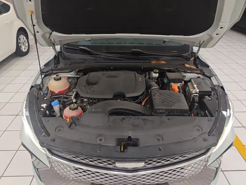 Geely L HiP — миниатюра 20