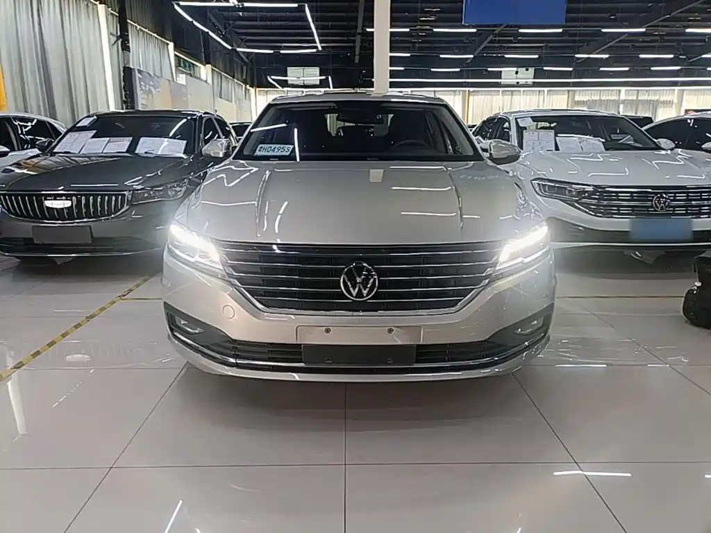 Volkswagen Lavida — миниатюра 3
