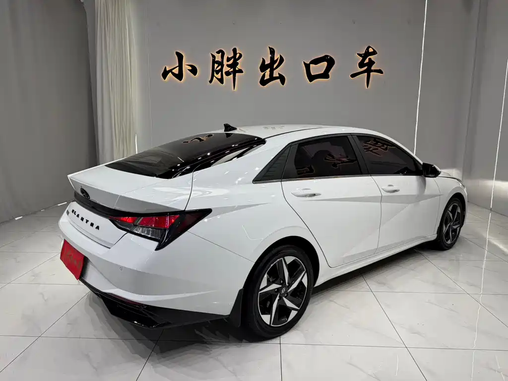 Hyundai Elantra 2022 1.5L CVT GLX Elite