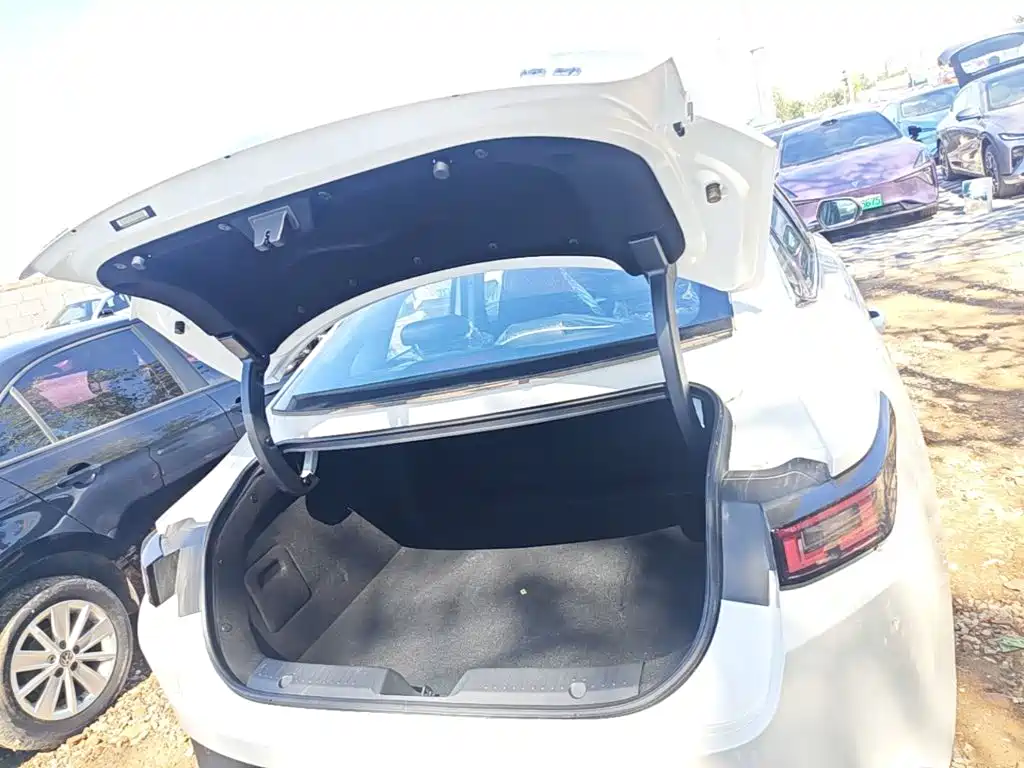 Changan Eado PHEV — миниатюра 19