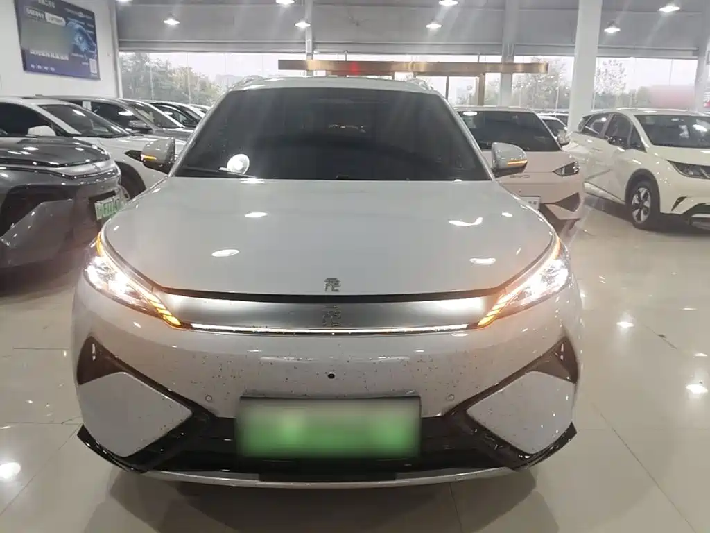 BYD Yuan Plus — миниатюра 3