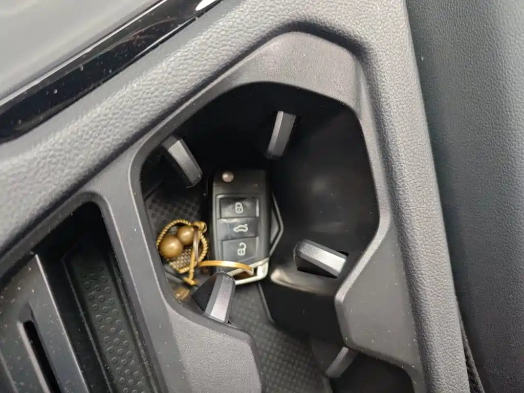 Volkswagen Tharu — миниатюра 9