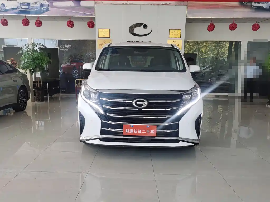 GAC TRUMPCHI M8