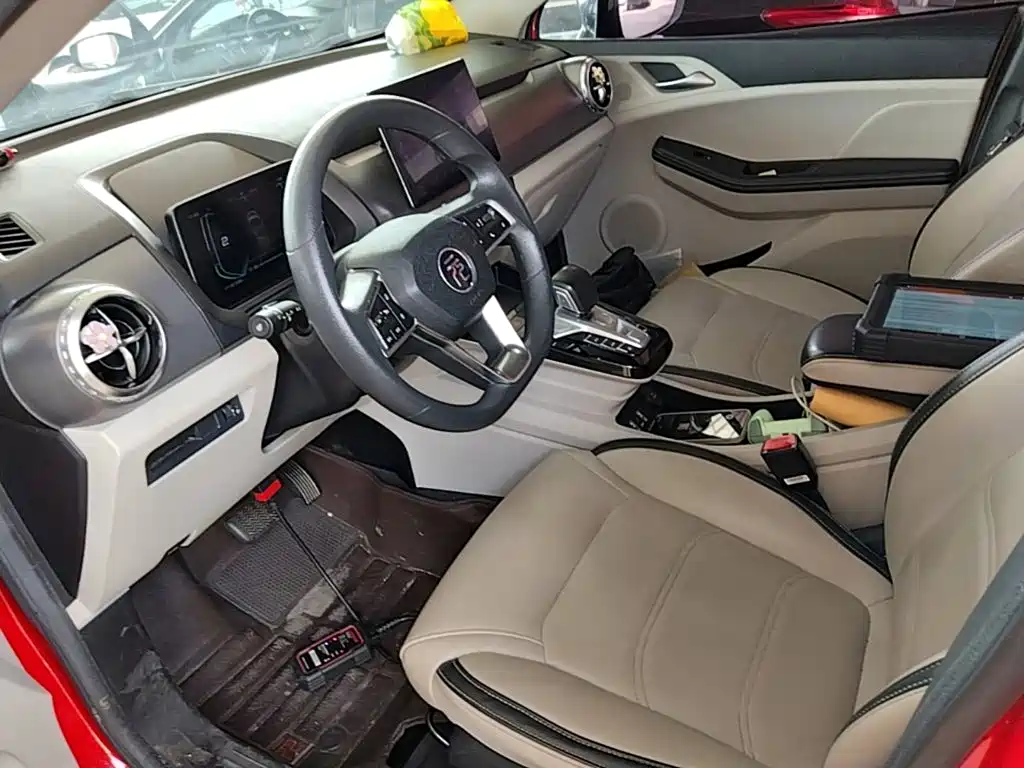 BYD Yuan Pro — миниатюра 15