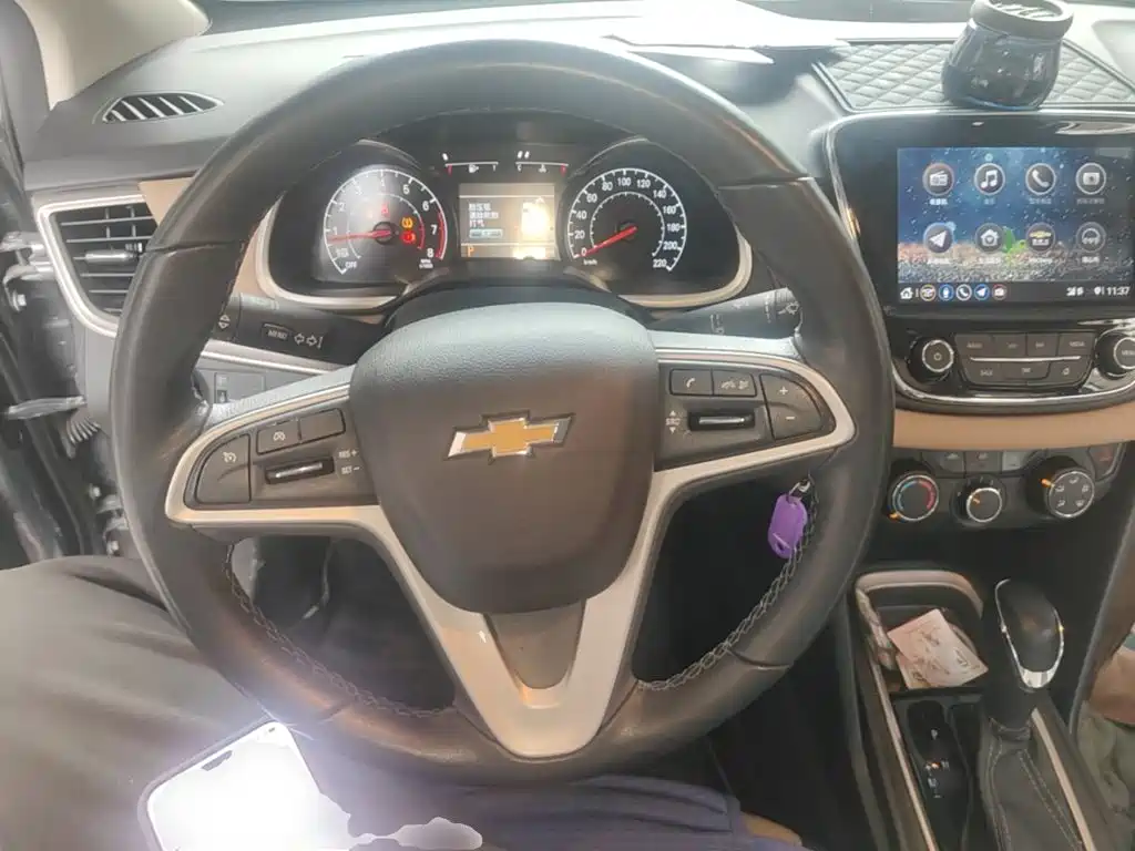 Chevrolet Monza — миниатюра 11