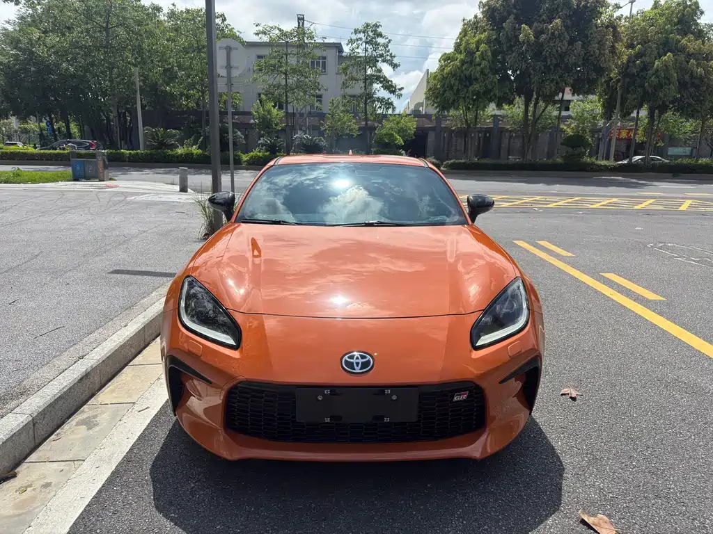 Toyota 86 — миниатюра 2