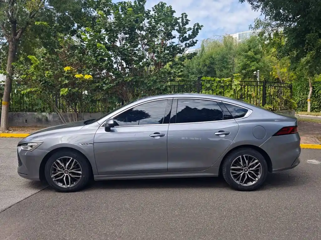 BYD Qin PLUS — миниатюра 25