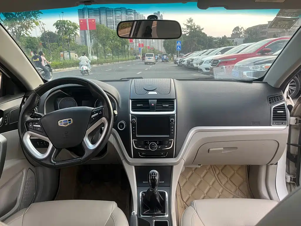 Geely Emgrand — миниатюра 10