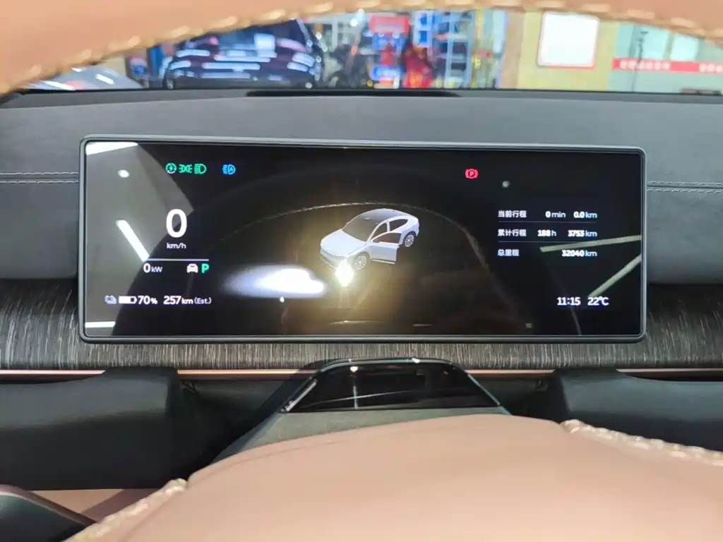 NIO EC6 — миниатюра 12