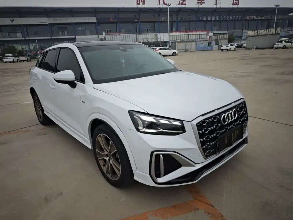 Audi Q2L — миниатюра 9