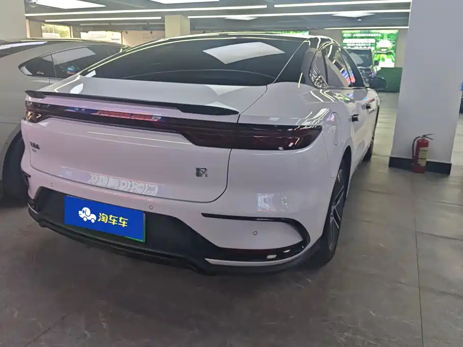 BYD Han — миниатюра 3