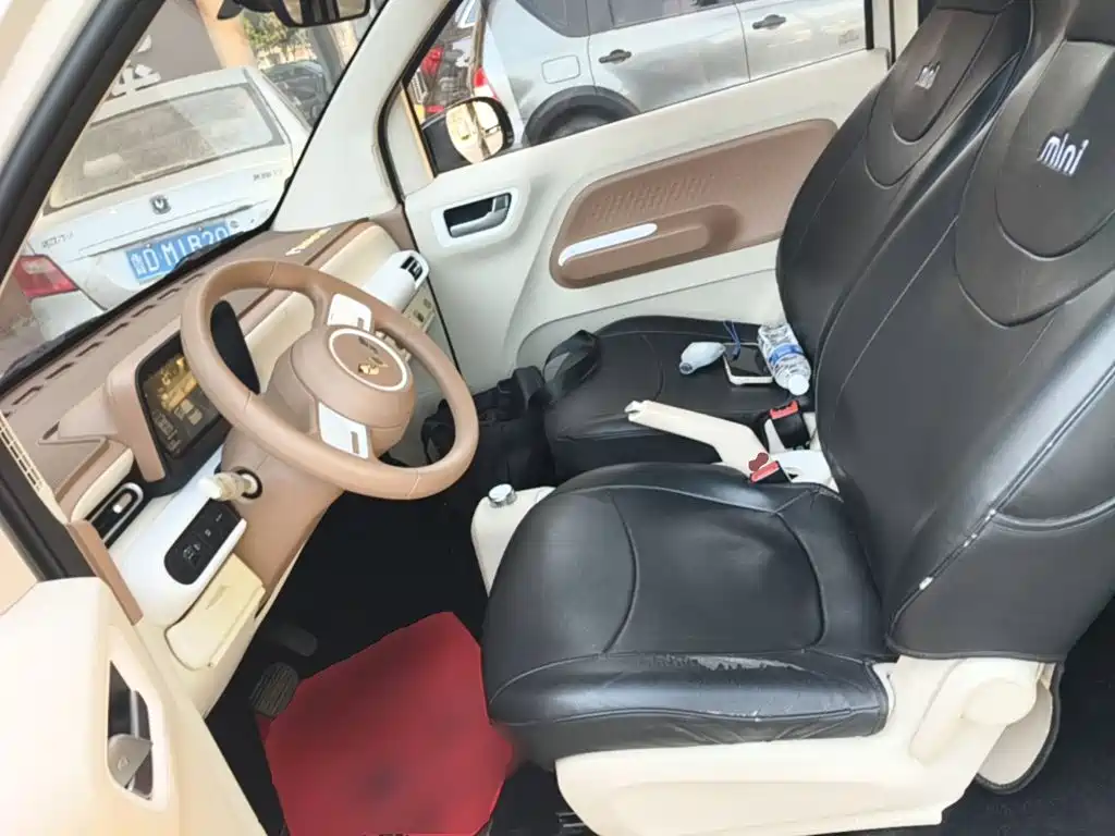 Wuling MINIEV — миниатюра 15