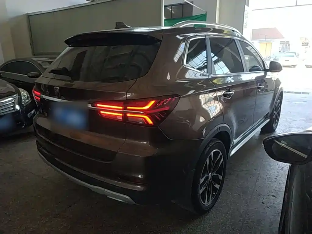 Roewe RX5 — миниатюра 7