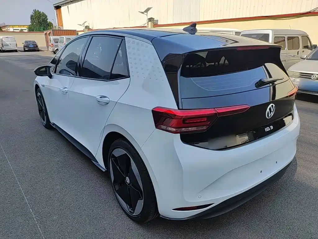 Volkswagen ID.3 — миниатюра 5