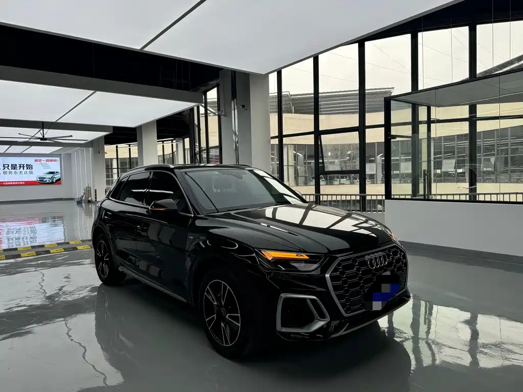 Audi Q5L — миниатюра 3