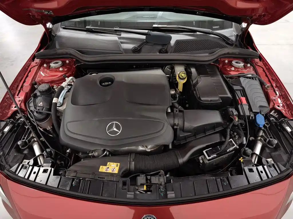 Mercedes-Benz GLA — миниатюра 6
