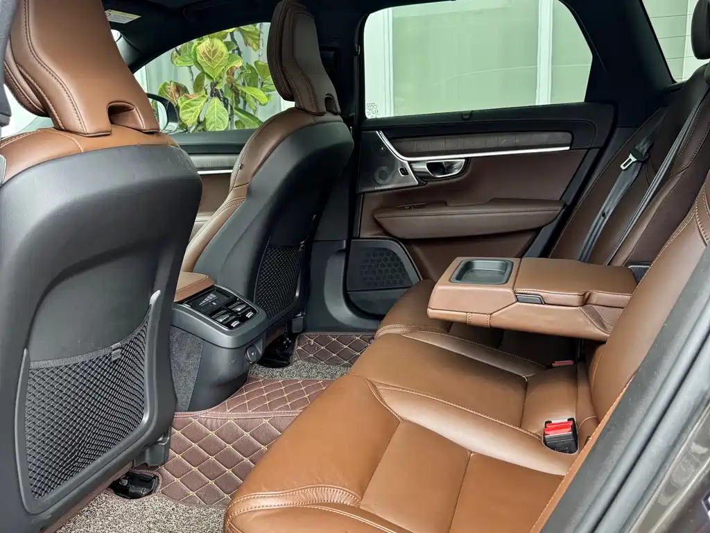 Volvo V90 — миниатюра 12