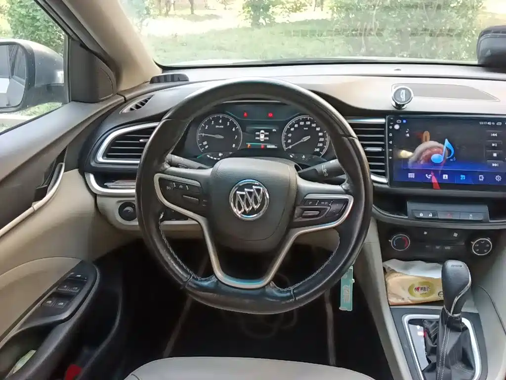 Buick Excelle — миниатюра 11