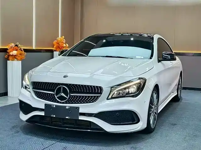 Mercedes-Benz CLA 2017 CLA 200 — фото 1