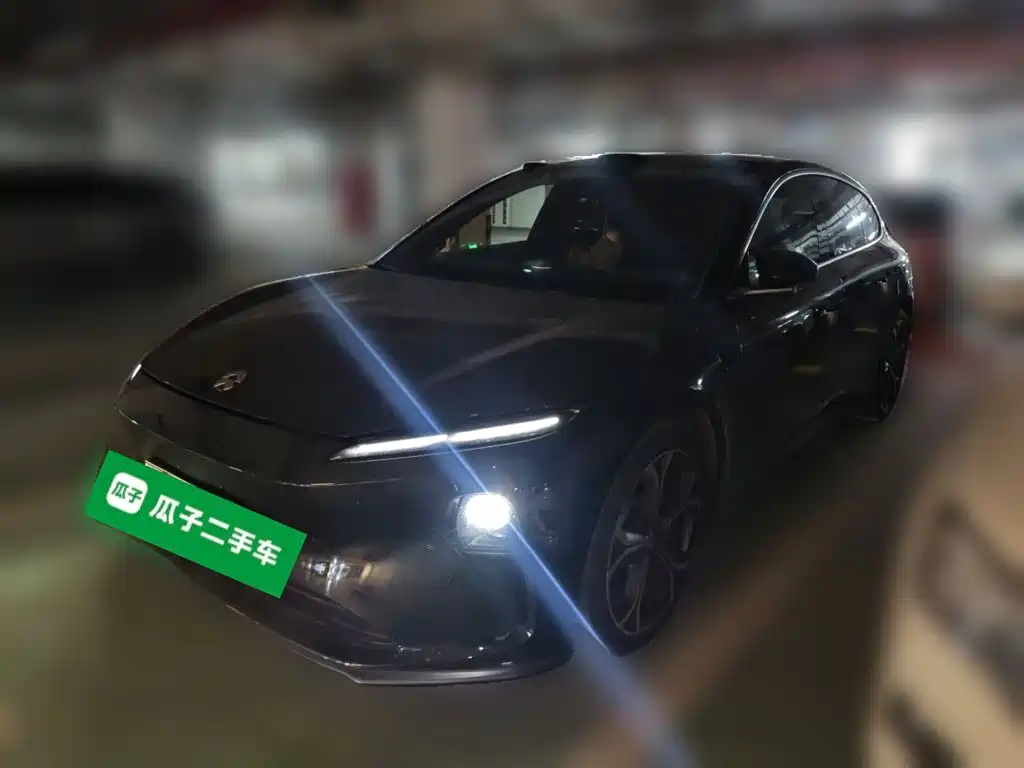 NIO ET5T — миниатюра 2