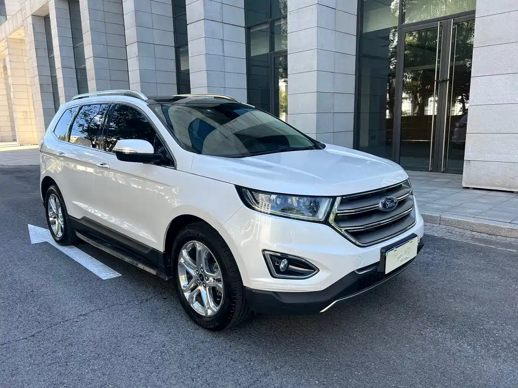 Ford Edge — миниатюра 3