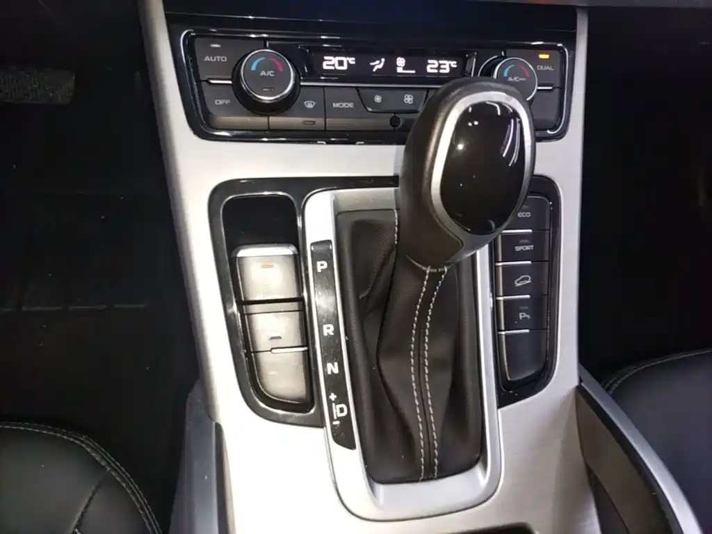 Geely Boyue — миниатюра 14