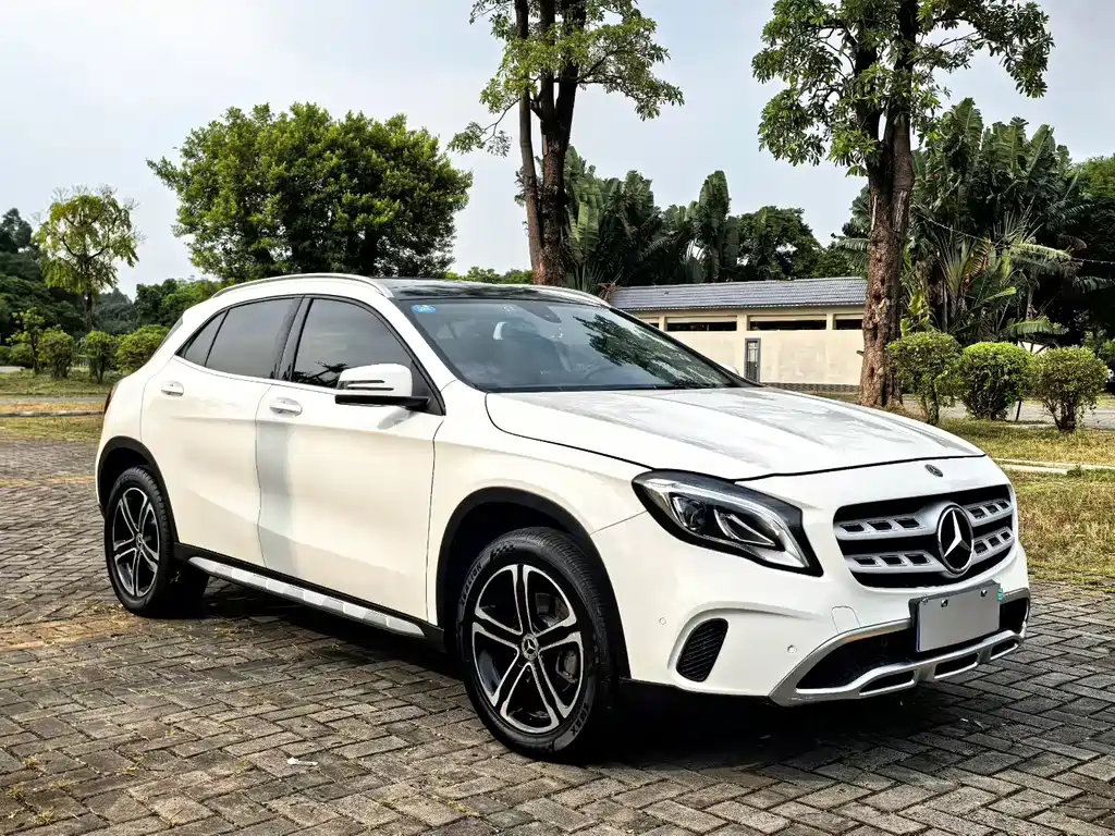 Mercedes-Benz GLA — миниатюра 3