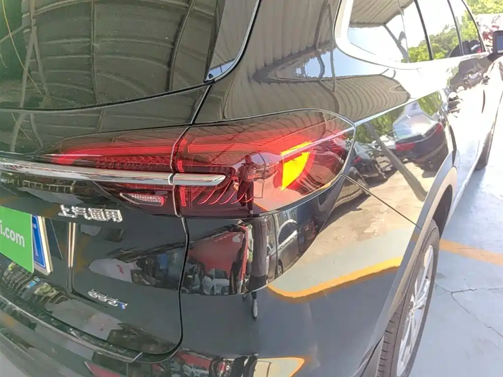 Buick Envision Plus Plus 2022 Plus 652T мест Luxury