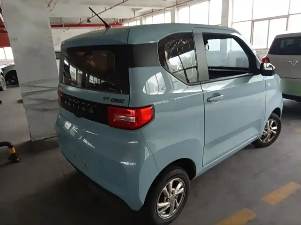 Wuling MINIEV — миниатюра 7