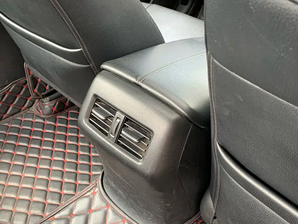 Honda Accord — миниатюра 28
