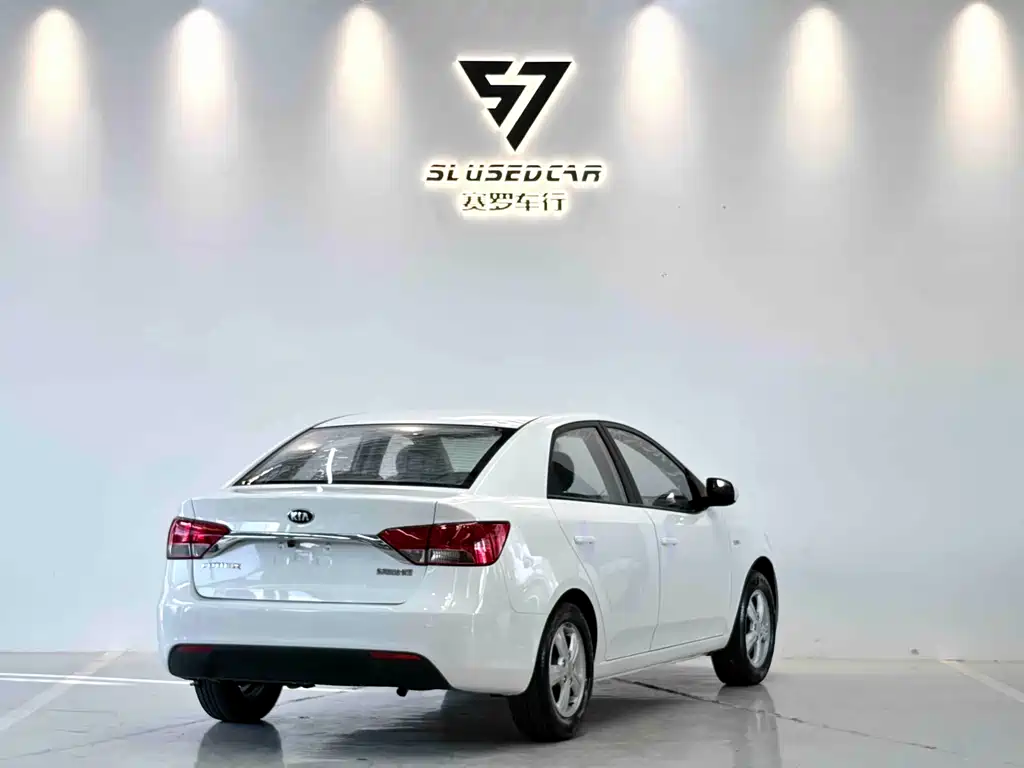 Kia Forte — миниатюра 8