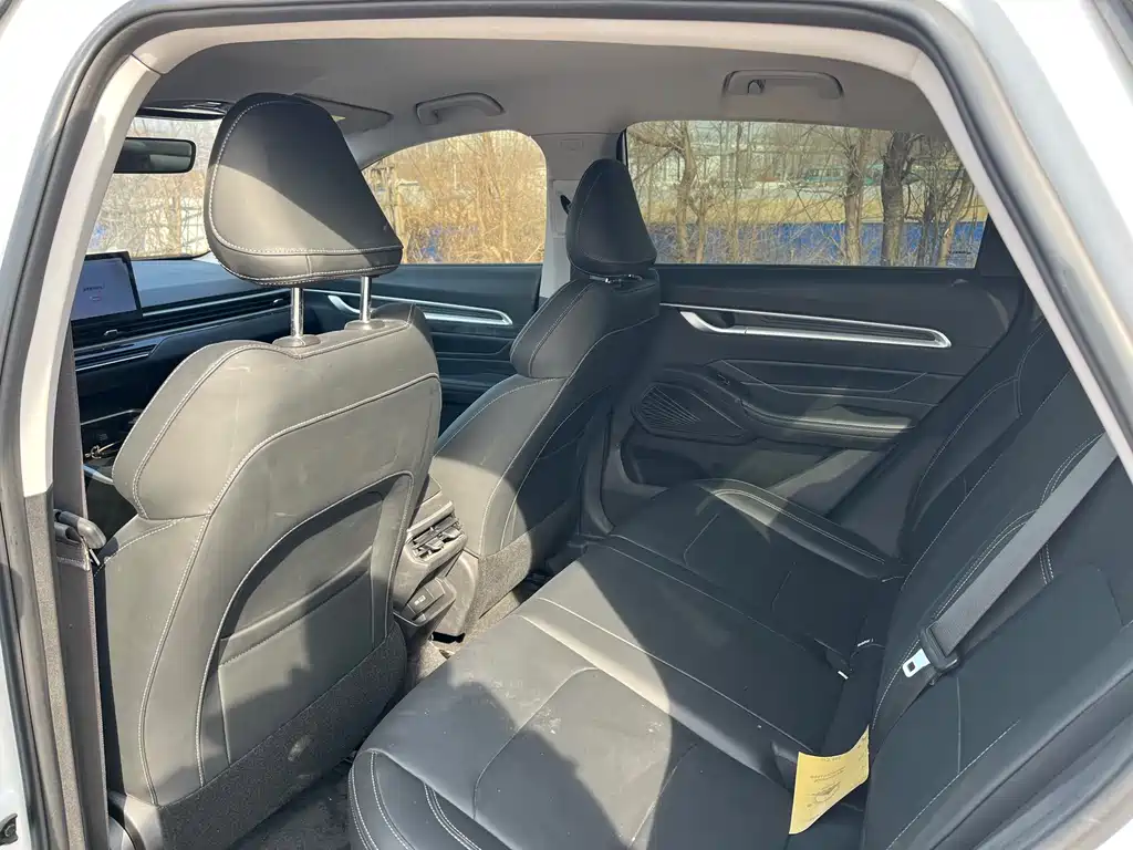 GEELY AUTOMOBILE EMGRAND