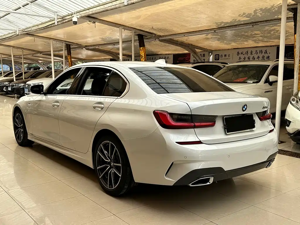 BMW 3 Series — миниатюра 6
