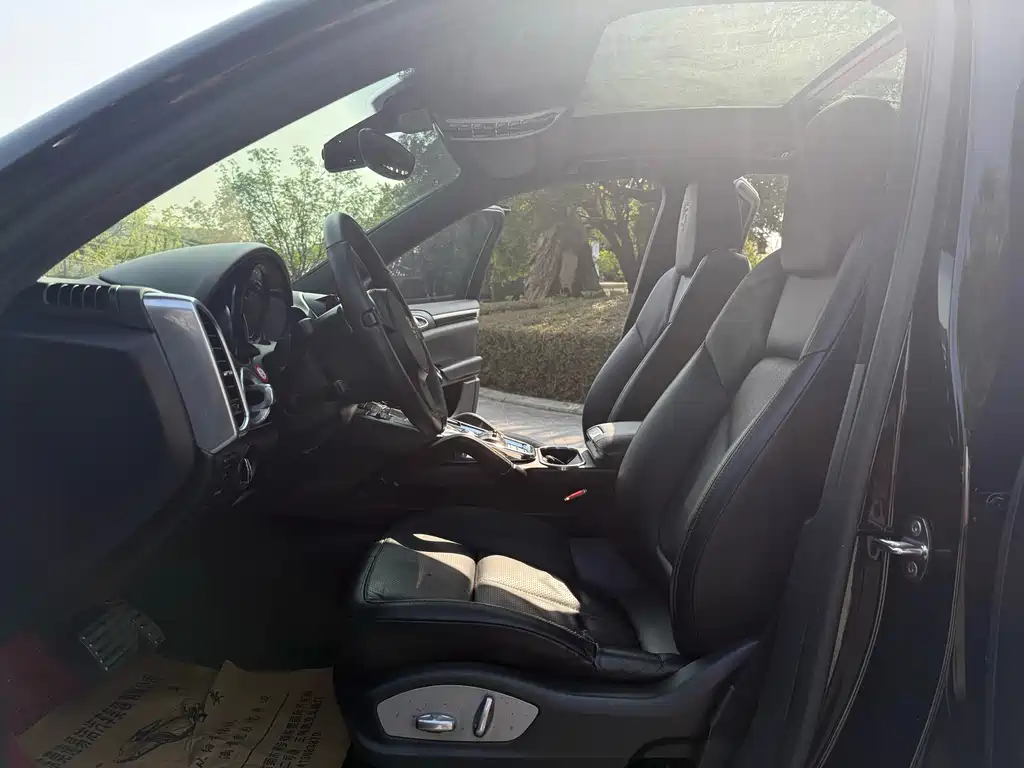 Porsche Cayenne 2011 Cayenne 3.0T