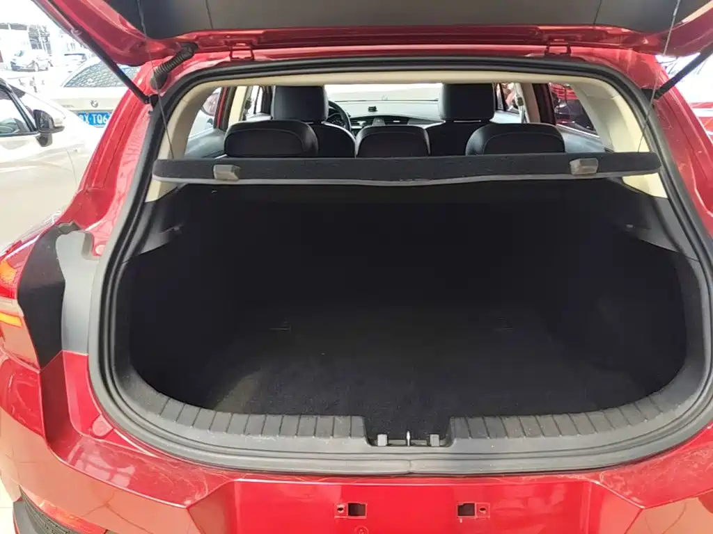 Geely Emgrand GS — миниатюра 19