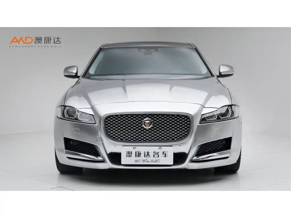 Jaguar XFL — миниатюра 2