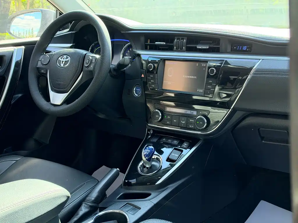 Toyota Corolla — миниатюра 19