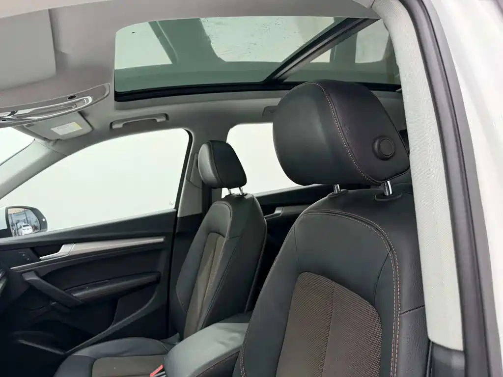 Audi Q5L — миниатюра 25
