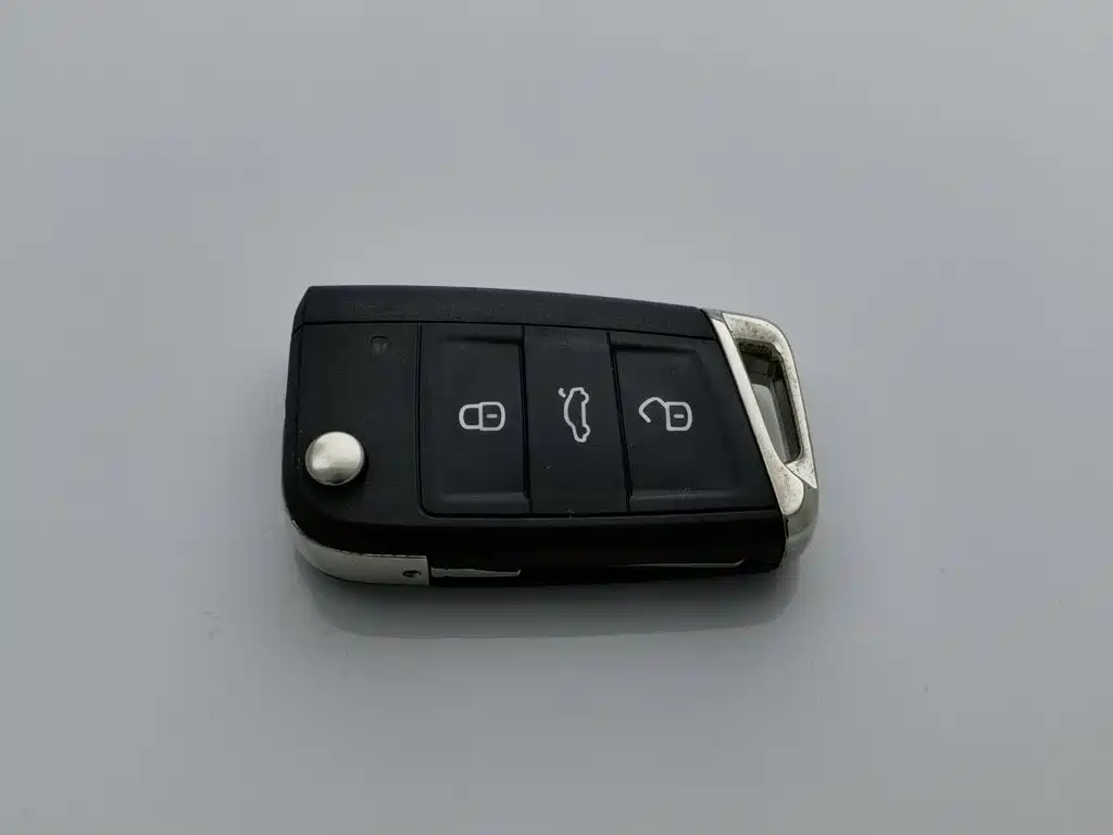Volkswagen Golf — миниатюра 19
