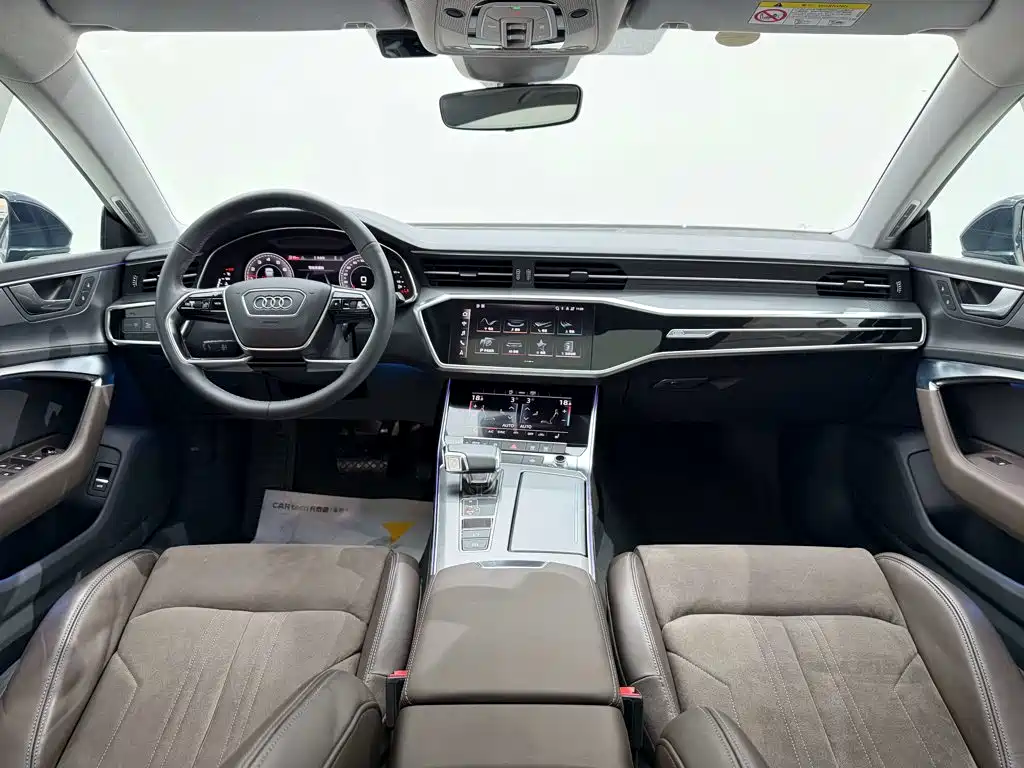 Audi A7L — миниатюра 13