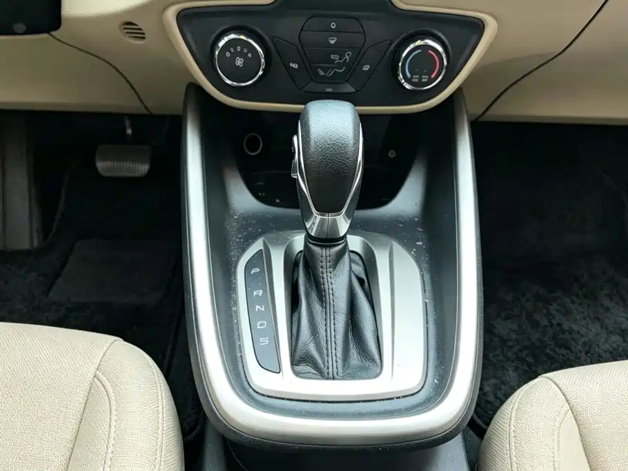 Ford Escort — миниатюра 16