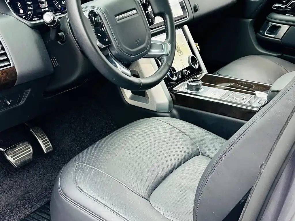 Land Rover Range Rover — миниатюра 13