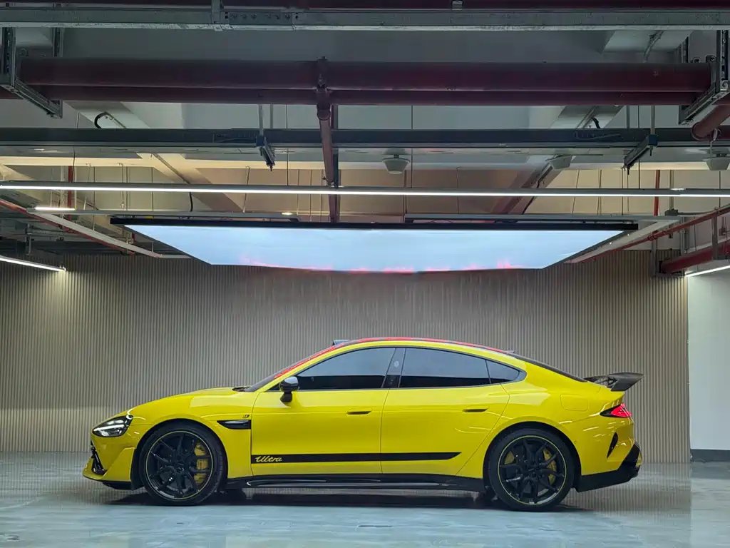 XIAOMI CAR XIAOMI SU7 ULTRA