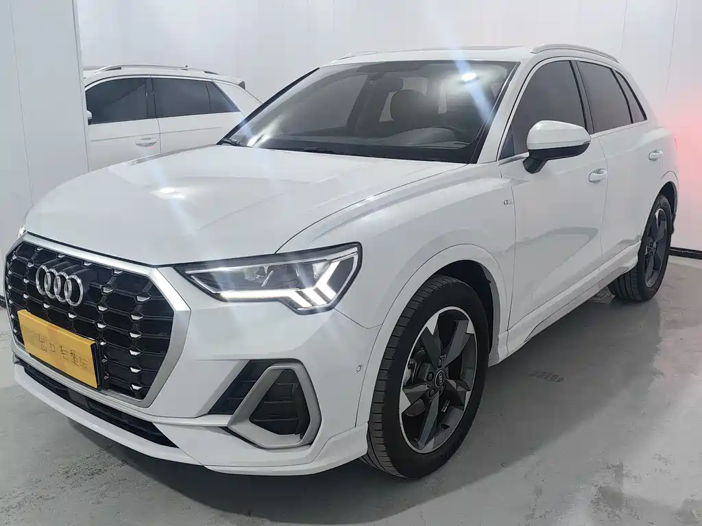 Audi Q3 2022