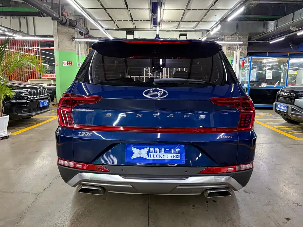 Hyundai Santa Fe — миниатюра 5